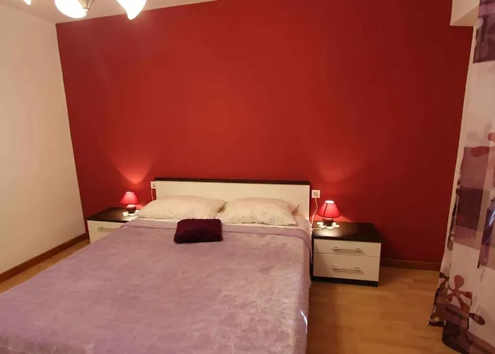 Apartment In 40 Malinska