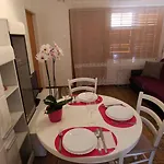Apartmán In 40 *