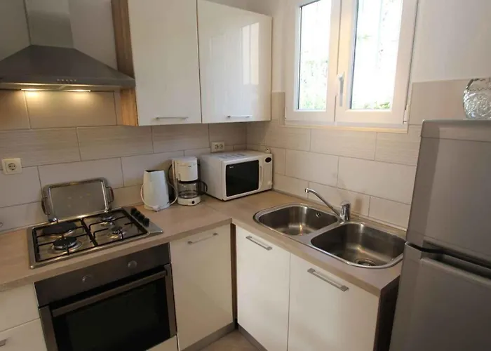 Appartamento In 40 Malinska